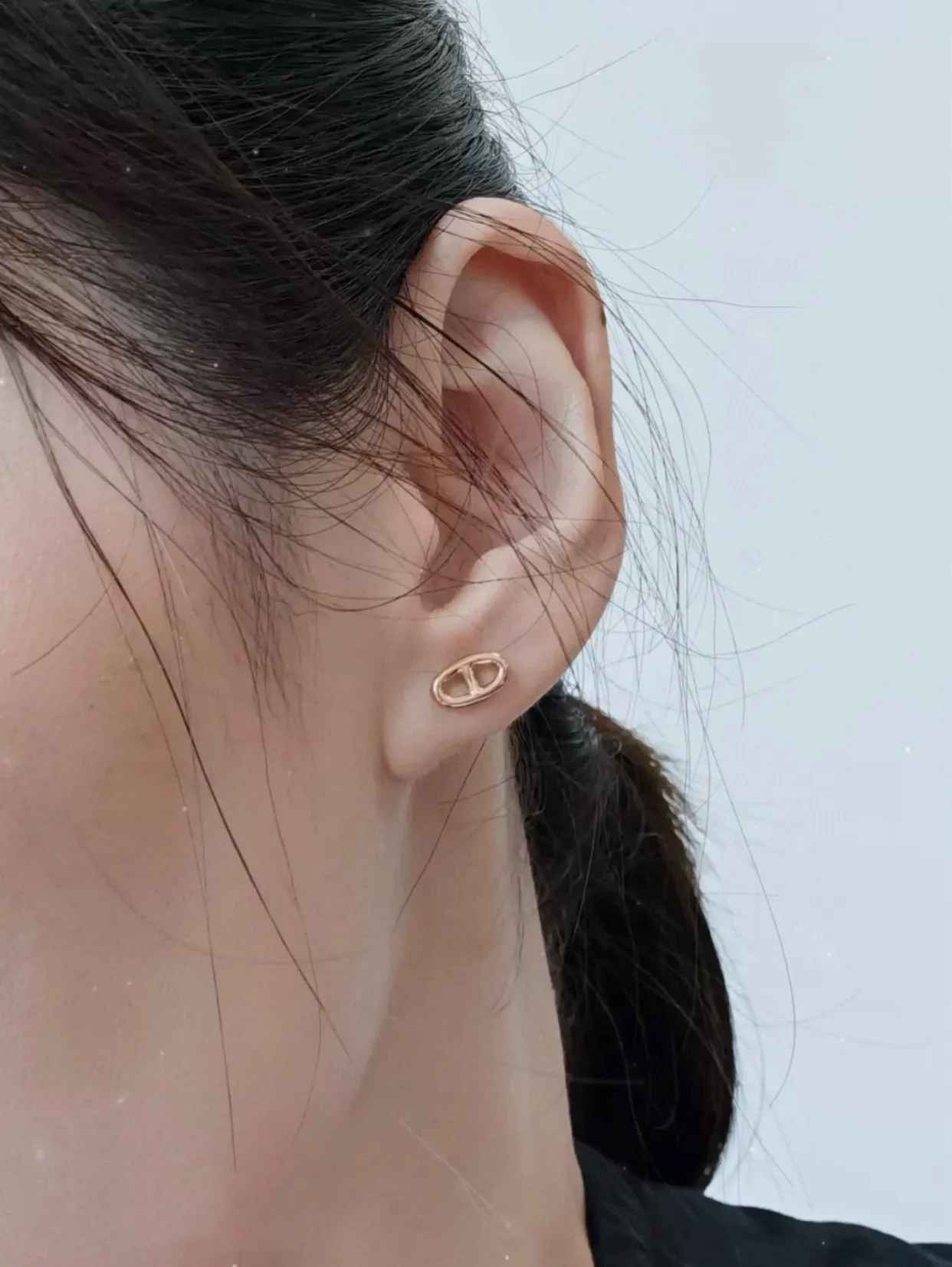 Reponse Stud Earrings D14017899 — view 9
