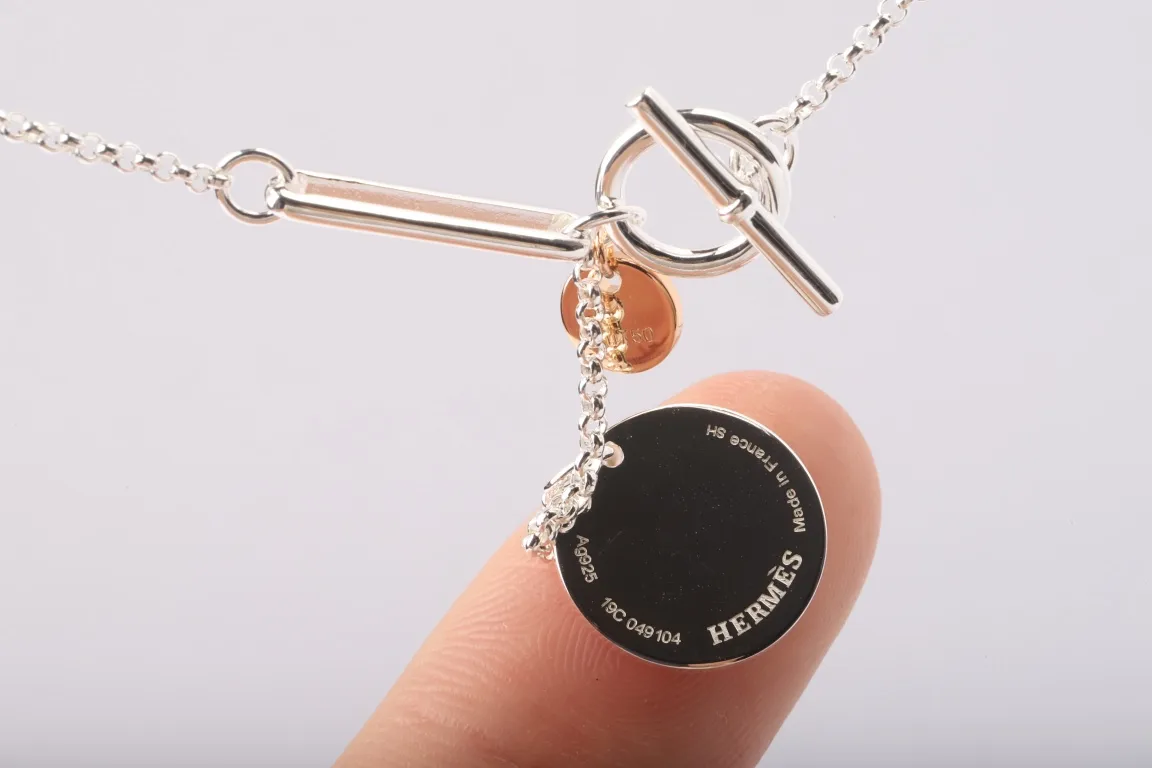 Confettis Coin Pendant Necklace (Sterling Silver) D19517720 — view 3