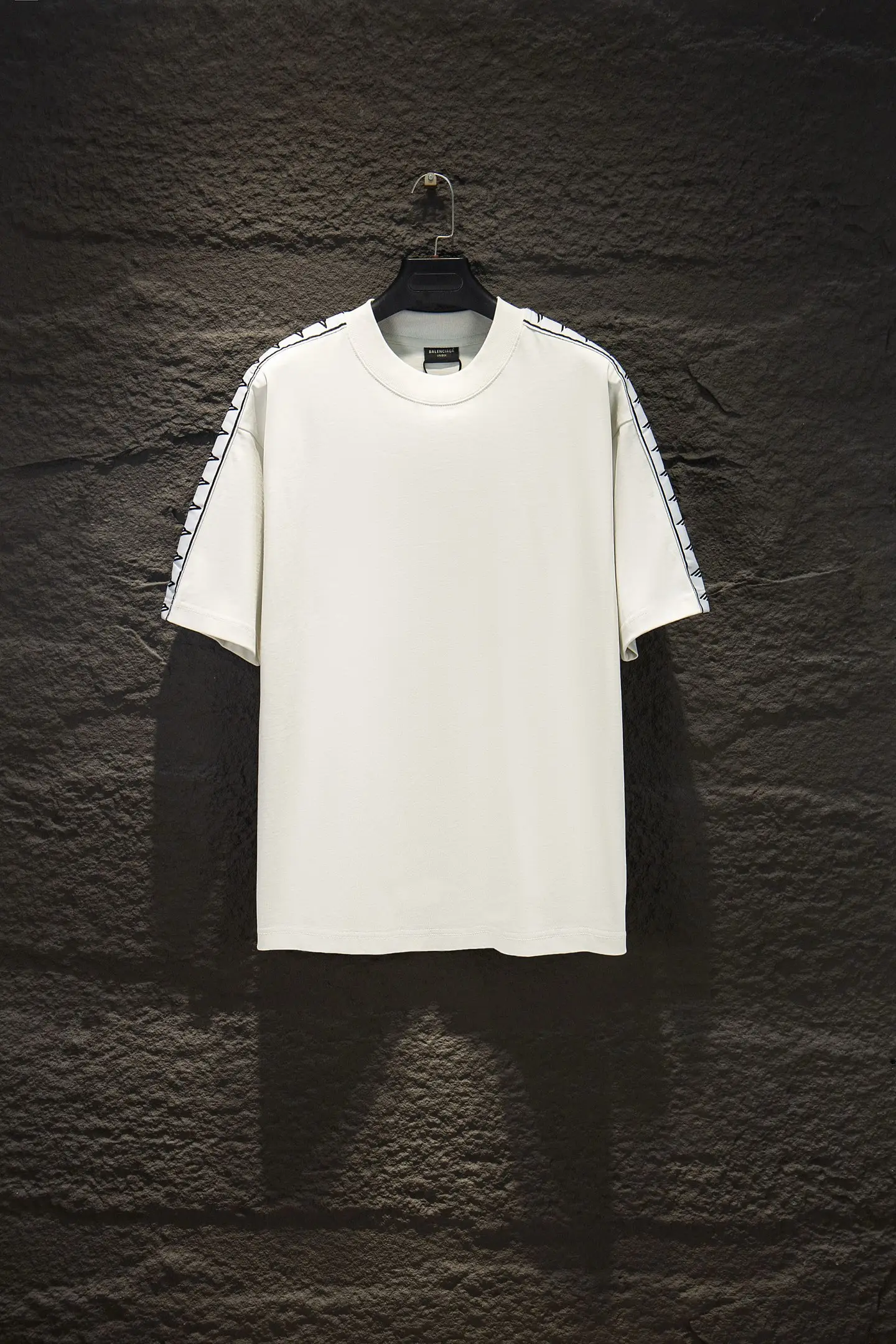 Oversized Logo-Tape Cotton T-Shirt D10522959