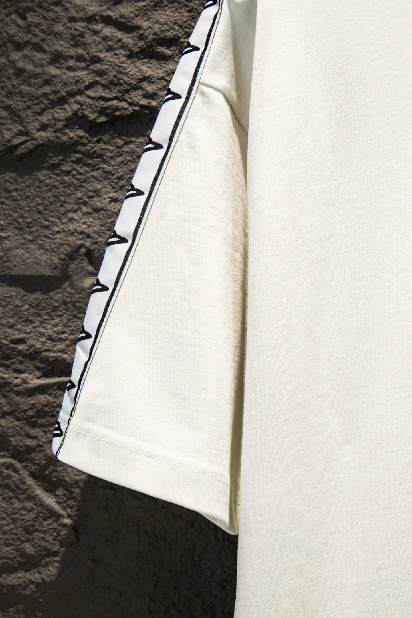 Oversized Logo-Tape Cotton T-Shirt D10522959 — view 6
