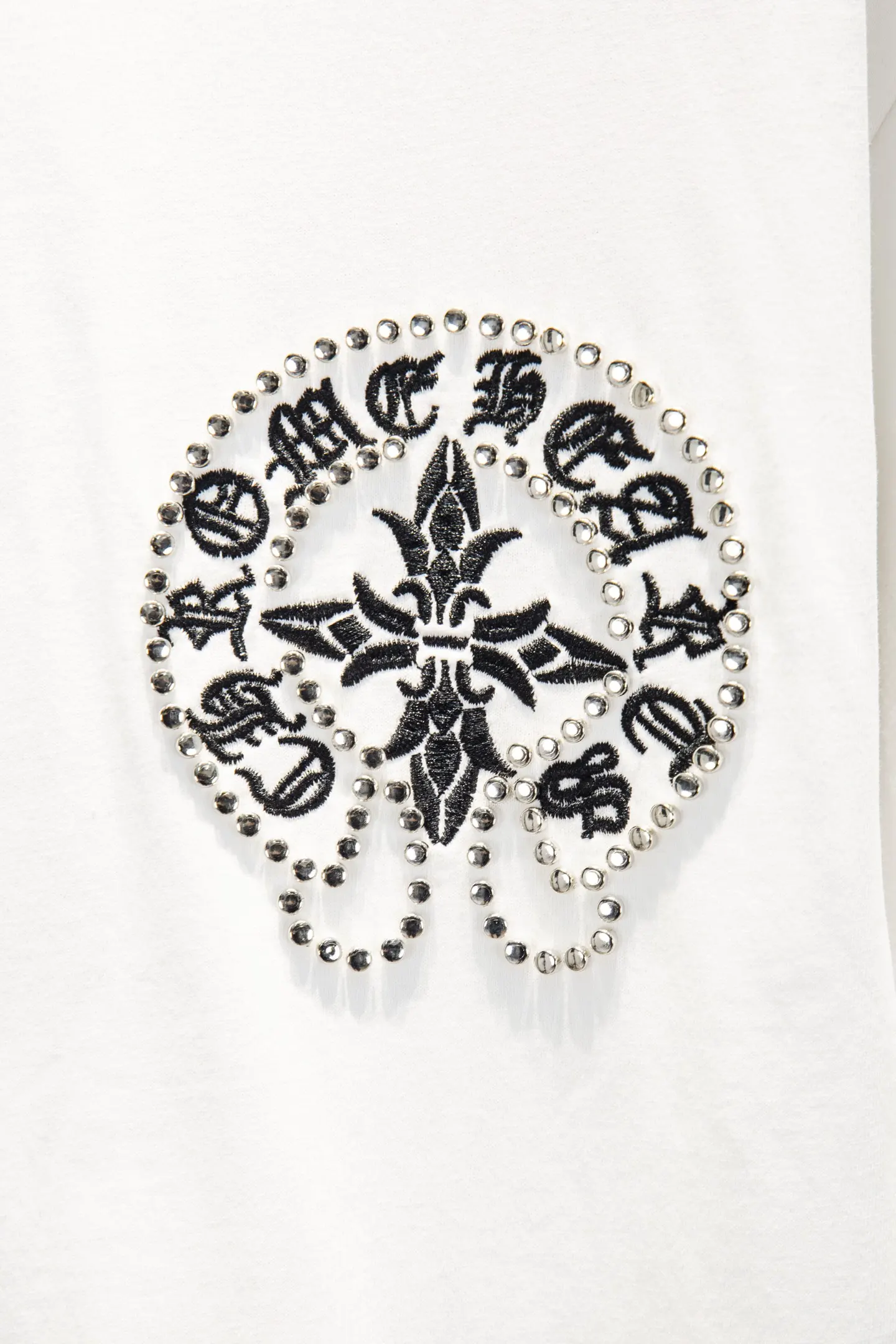 Embroidered Oversized Cotton T-Shirt D12922922 — view 4