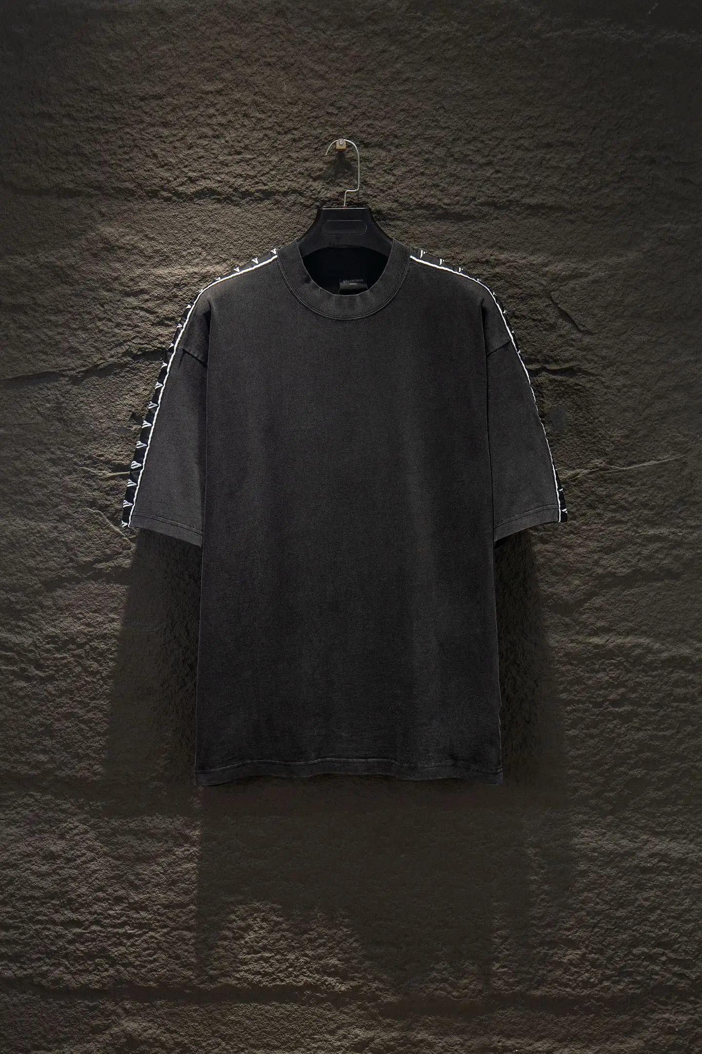 Oversized Washed Cotton T-Shirt with Logo Tape D9922958