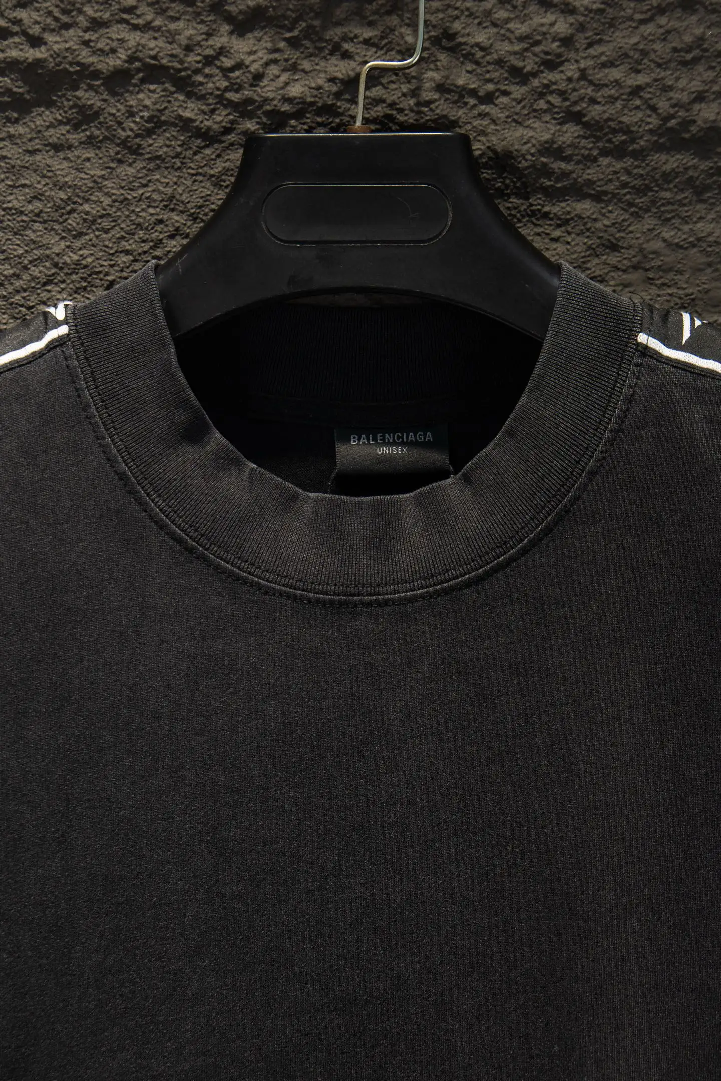 Oversized Washed Cotton T-Shirt with Logo Tape D9922958 — view 3