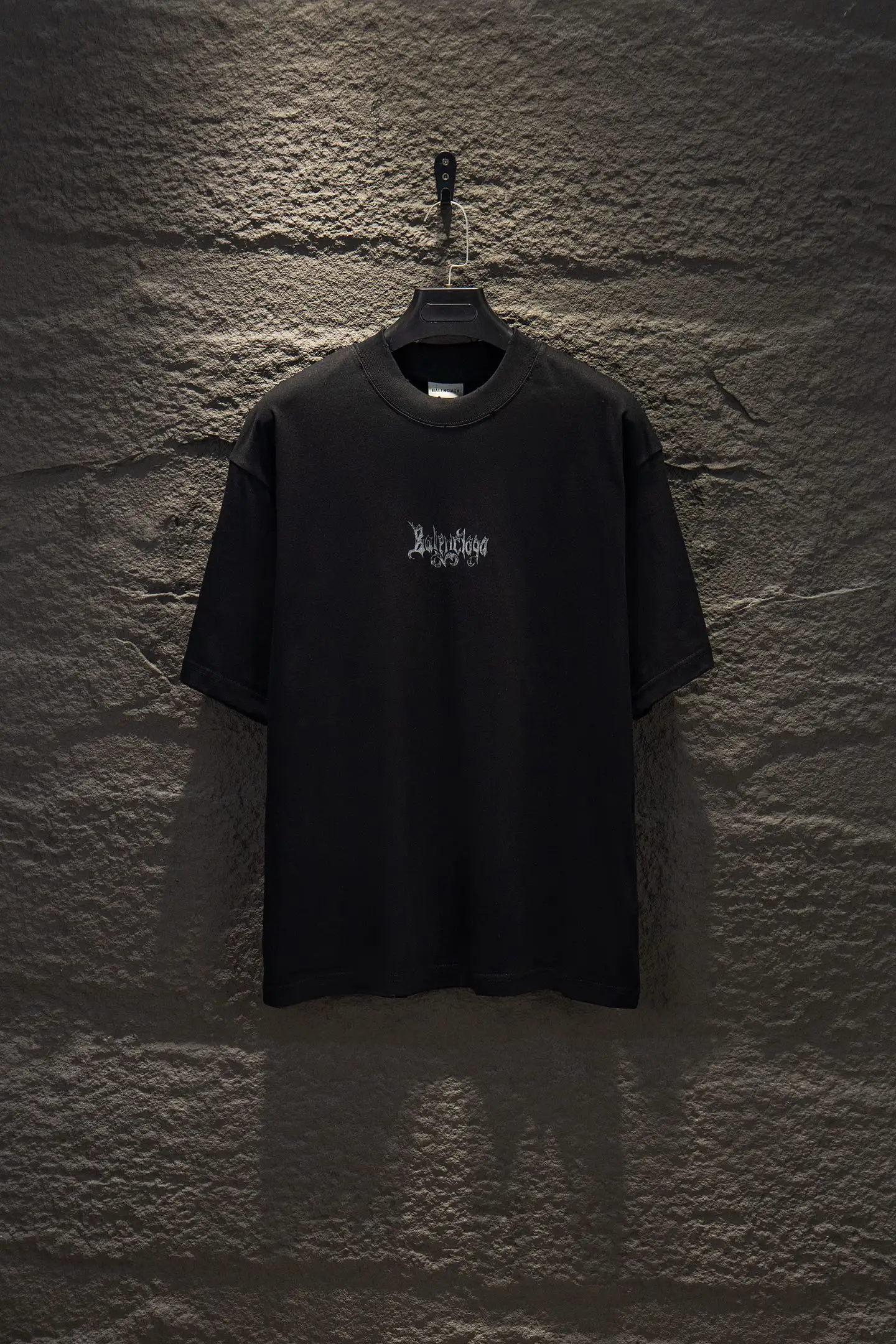 Oversized Distressed Logo T-Shirt D9922927