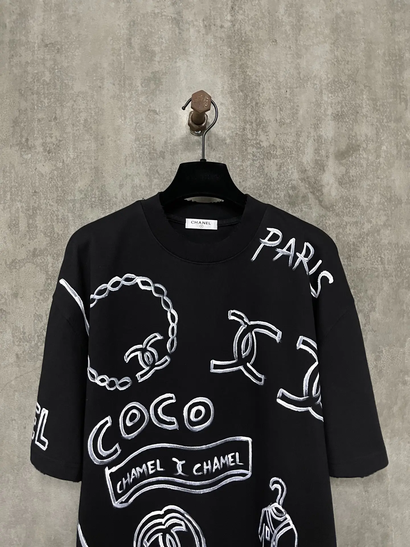 Hand-Painted Graffiti Heavyweight Cotton T-Shirt D17011938 — view 3