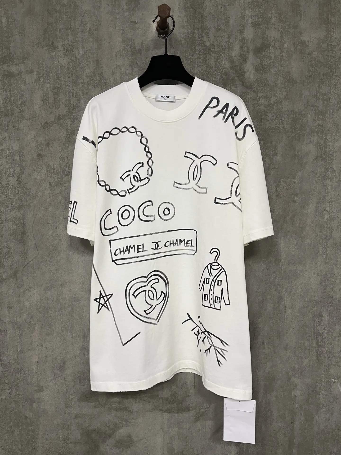 Hand-Painted Graffiti Heavyweight Cotton T-Shirt D17011939