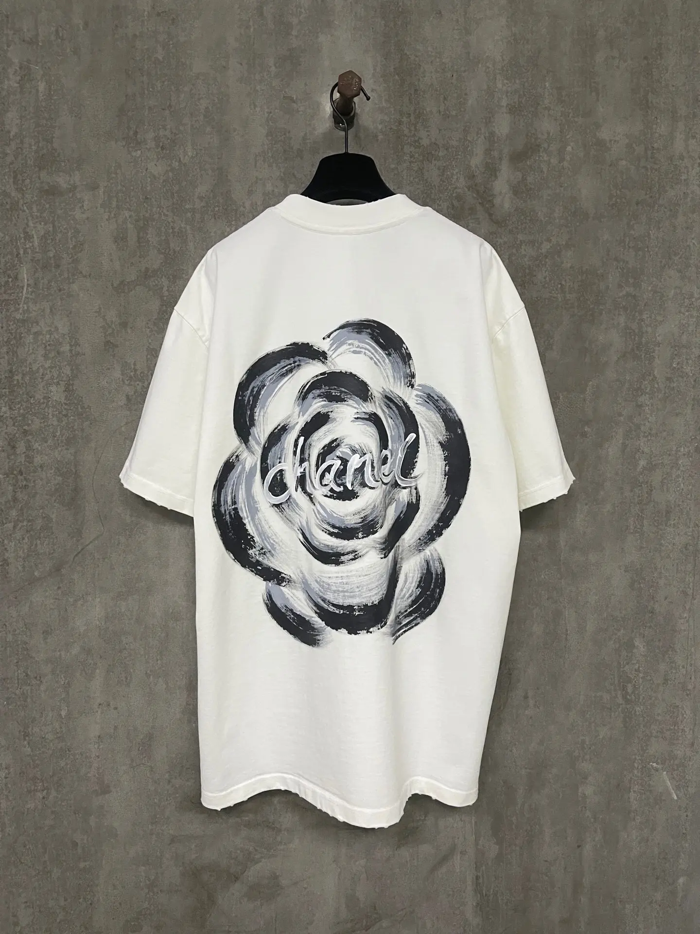 Hand-Painted Logo Heavyweight Cotton T-Shirt D17011940 — view 2