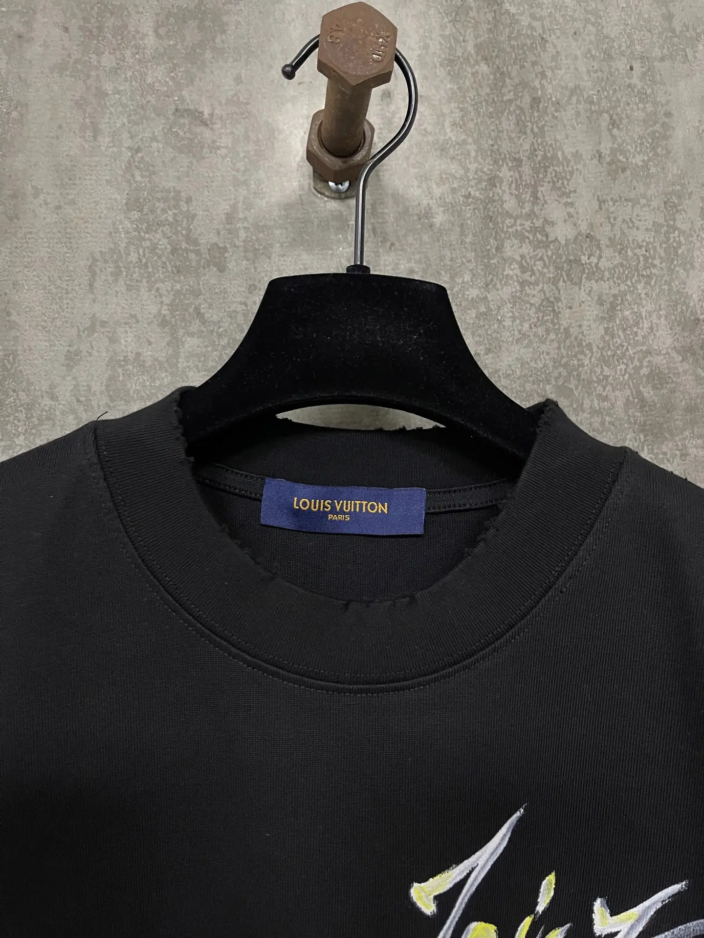T-Shirt D17011935 — view 4