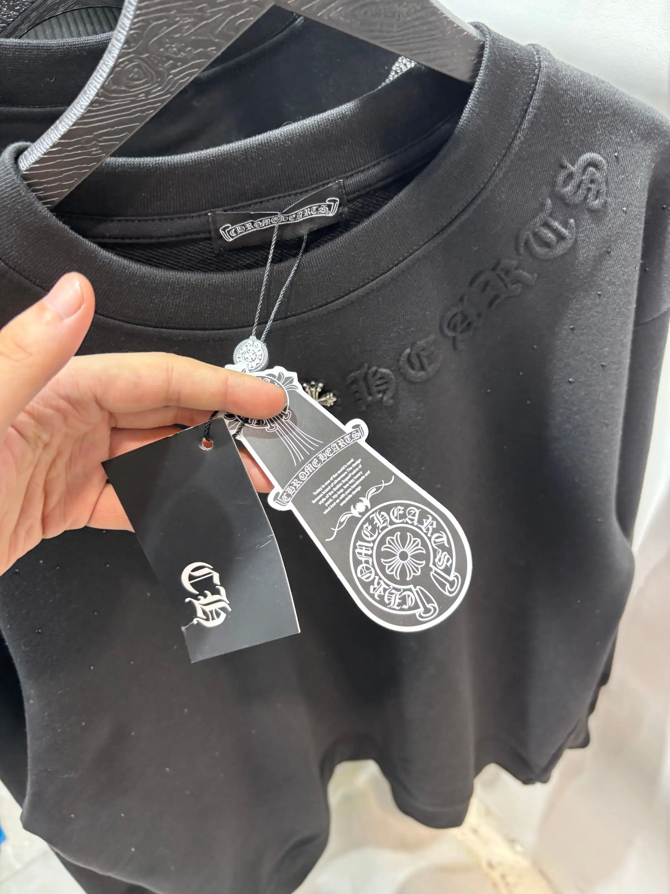 Embossed Logo Rhinestone Crew-Neck Sweatshirt D14513443 — view 7