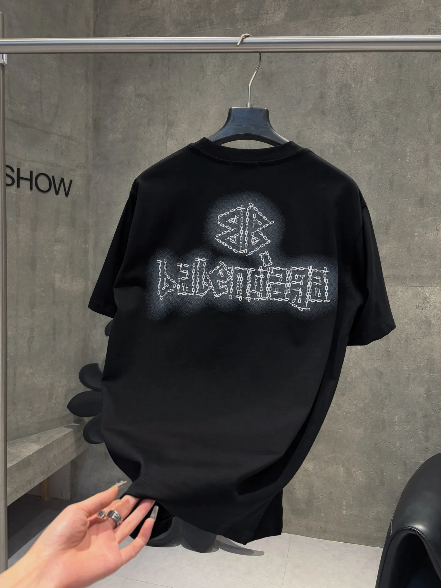 Chain Logo Graphic Cotton T-Shirt D9511224 — view 3