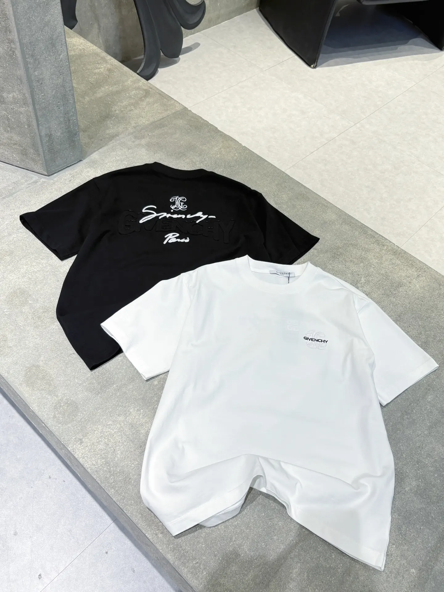 Logo Embroidered Cotton T-Shirt D9511220 — view 9