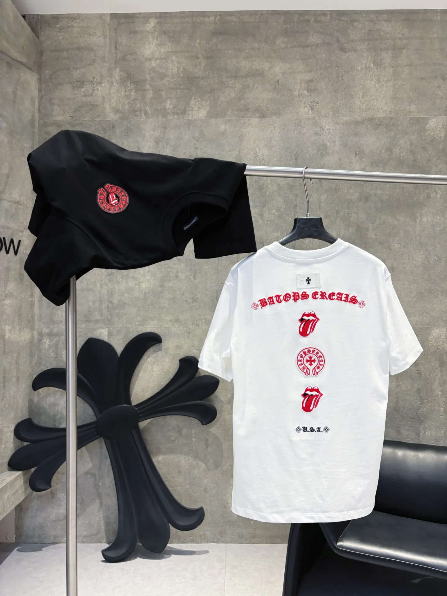 Embroidered Patch Cotton T-Shirt D9511223 — view 4
