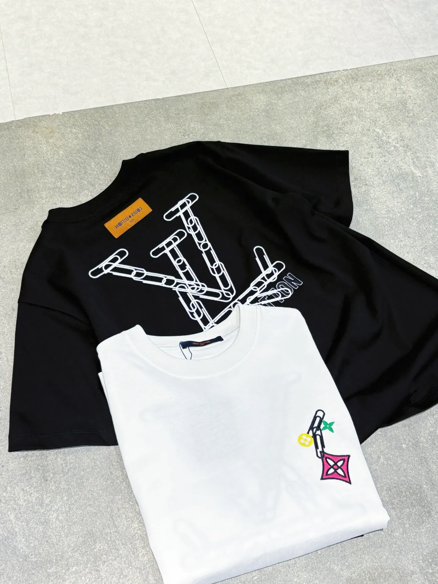Embroidered Graphic Cotton T-Shirt D9511222 — view 3