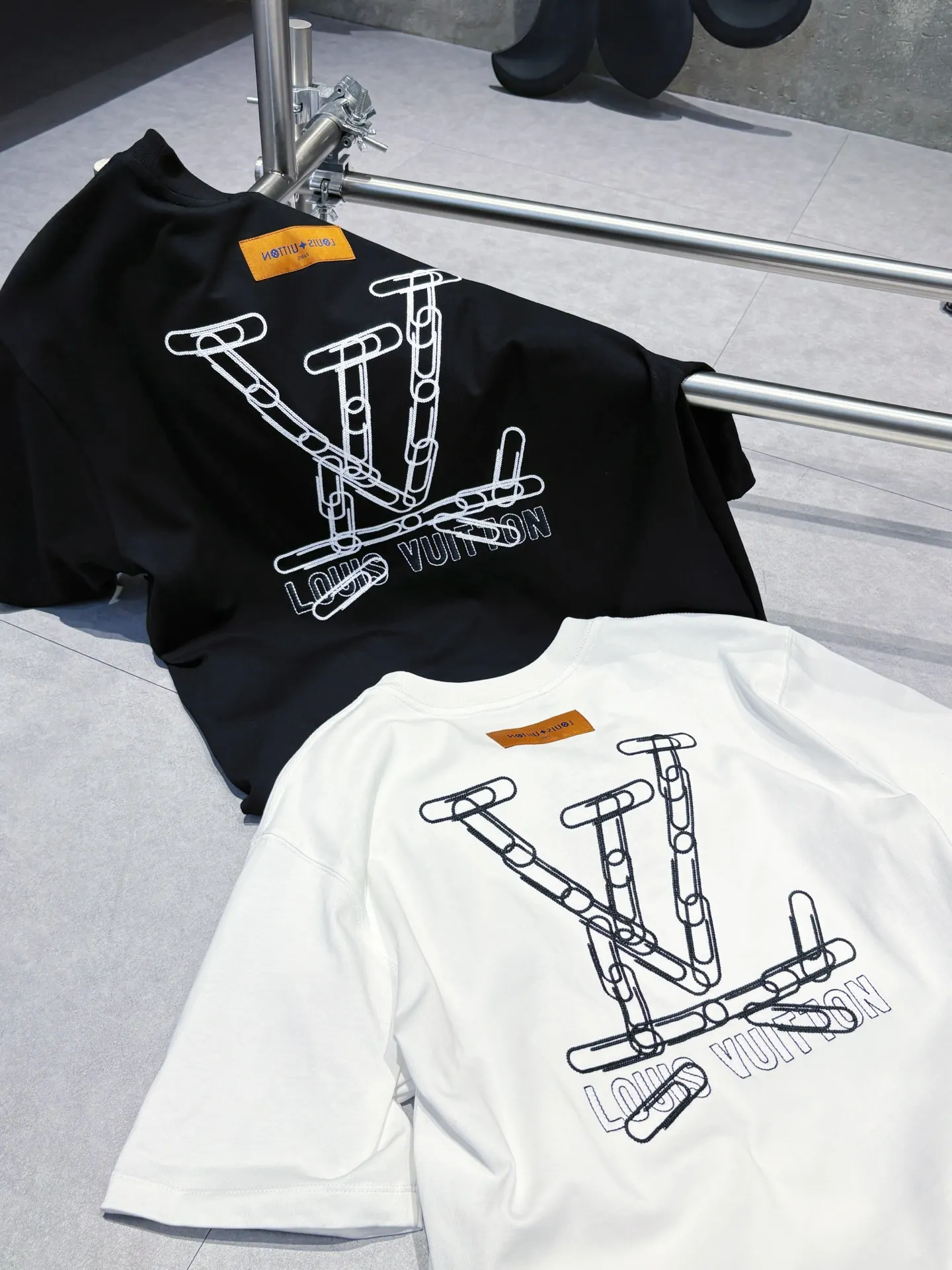 Embroidered Graphic Cotton T-Shirt D9511222 — view 6