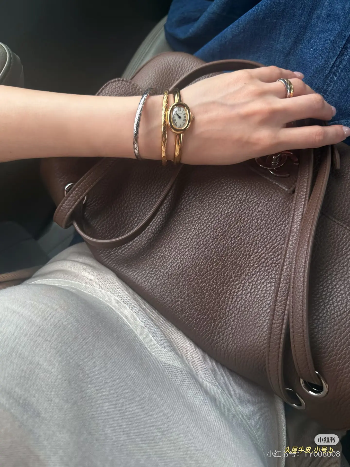 Chanel CF Grained Leather Shoulder Bag D50017787 — view 2