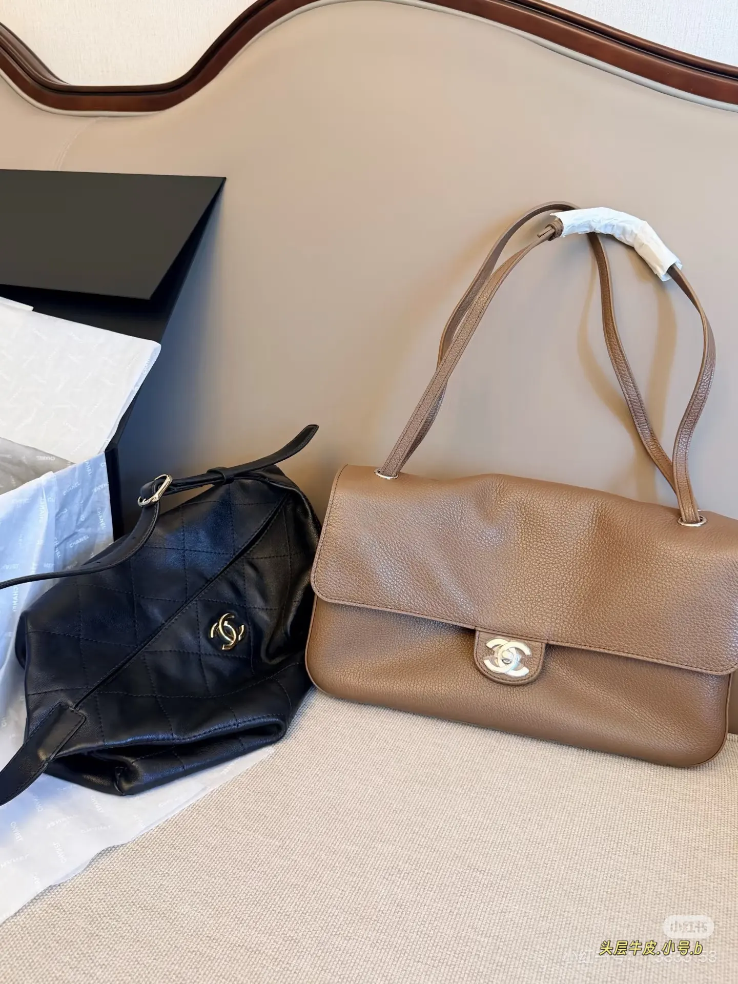 Chanel CF Grained Leather Shoulder Bag D50017787 — view 5