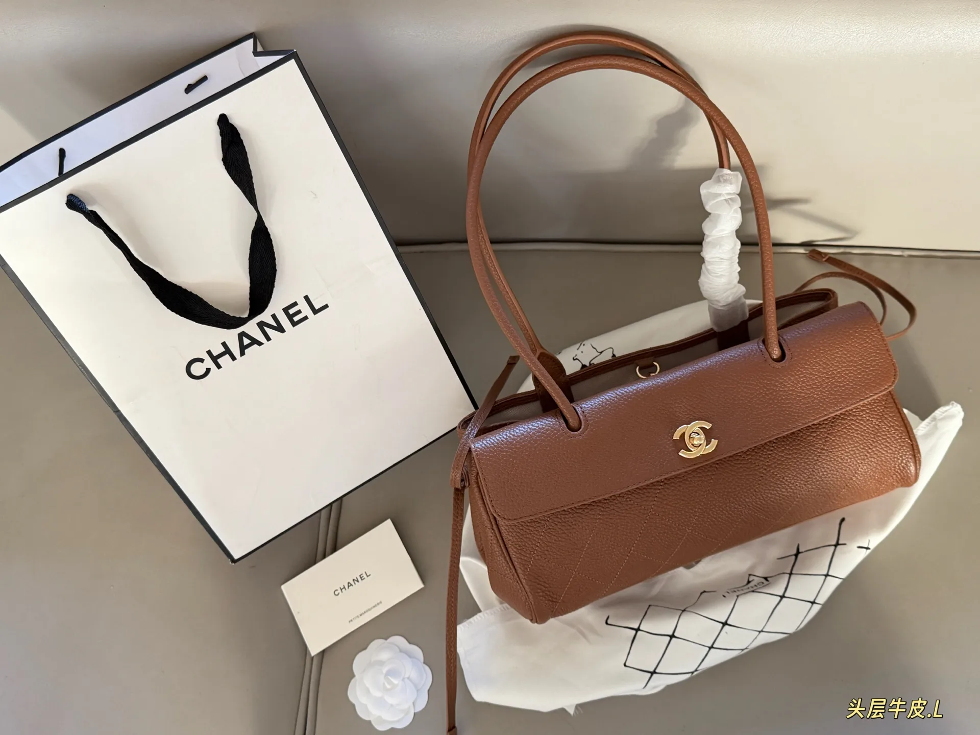 Grained Leather Baguette Shoulder Bag D41017832