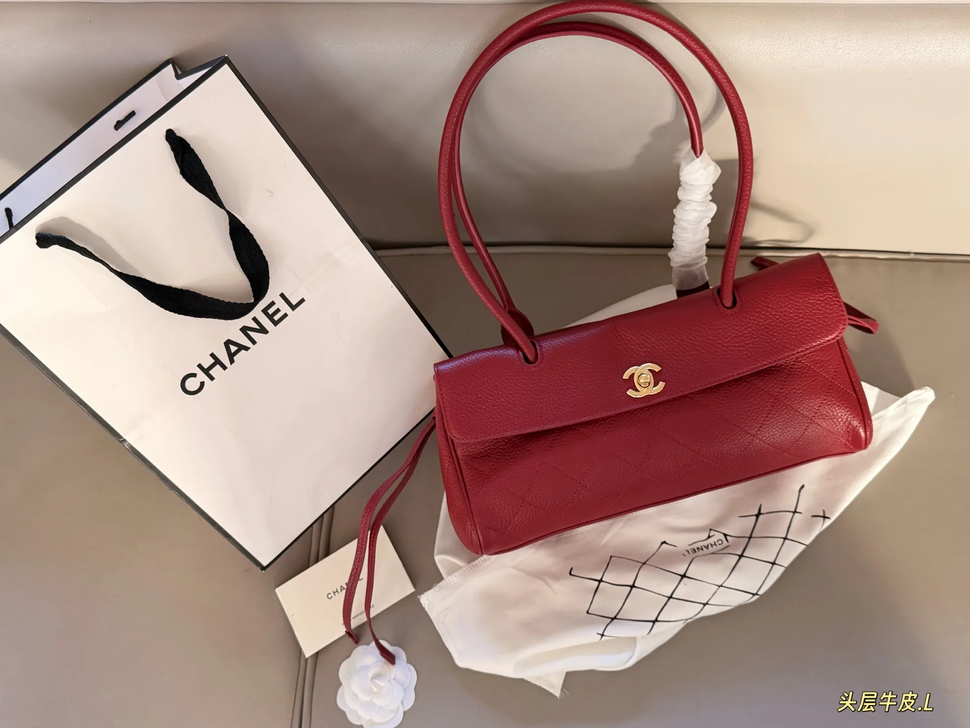 Grained Leather Baguette Shoulder Bag D41017832 — view 2