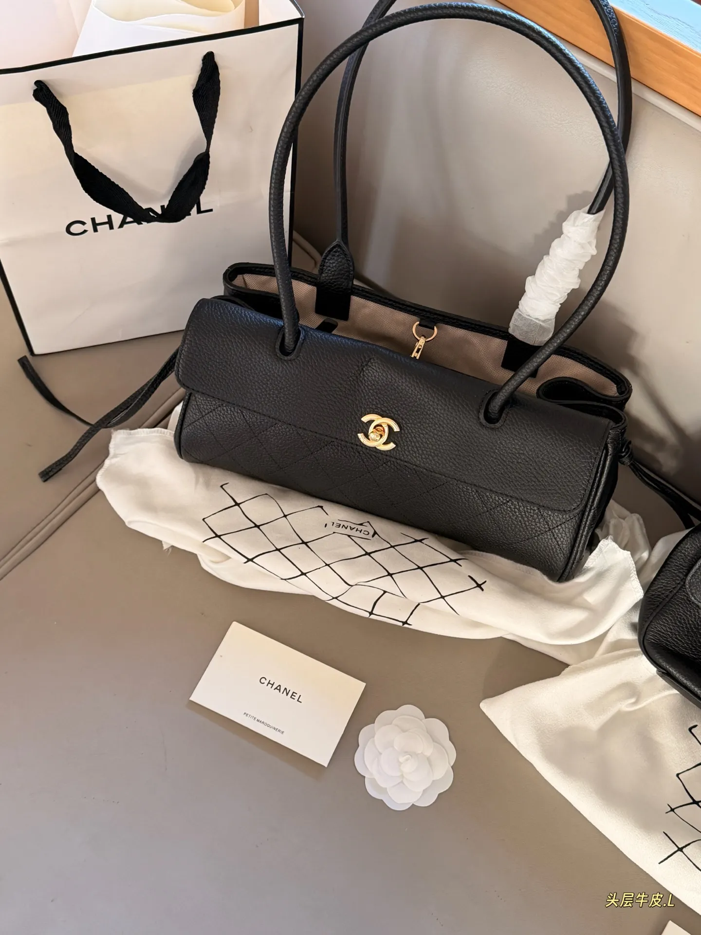 Grained Leather Baguette Shoulder Bag D41017832 — view 5