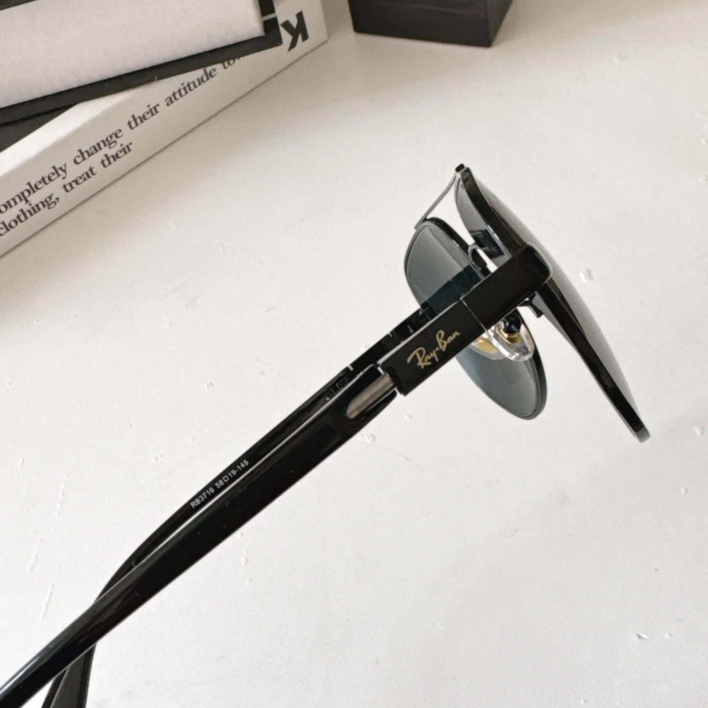 Ray-Ban Ferrari Aviator Sunglasses D22018537 — view 5