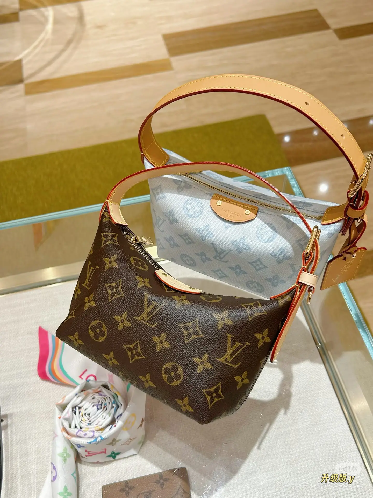 Monogram Lunchbox Bag D32018141 — view 2