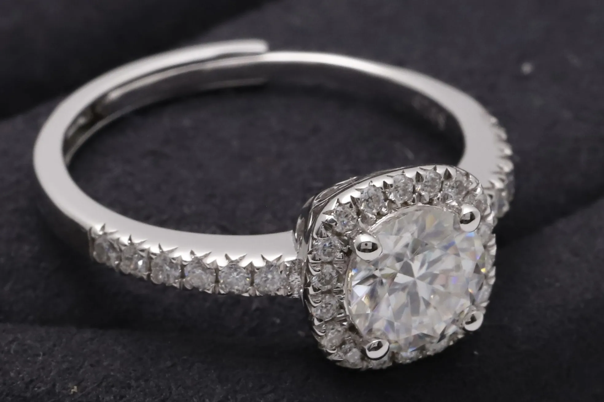Cushion Halo Moissanite Ring (Sterling Silver) D14017104 — view 5