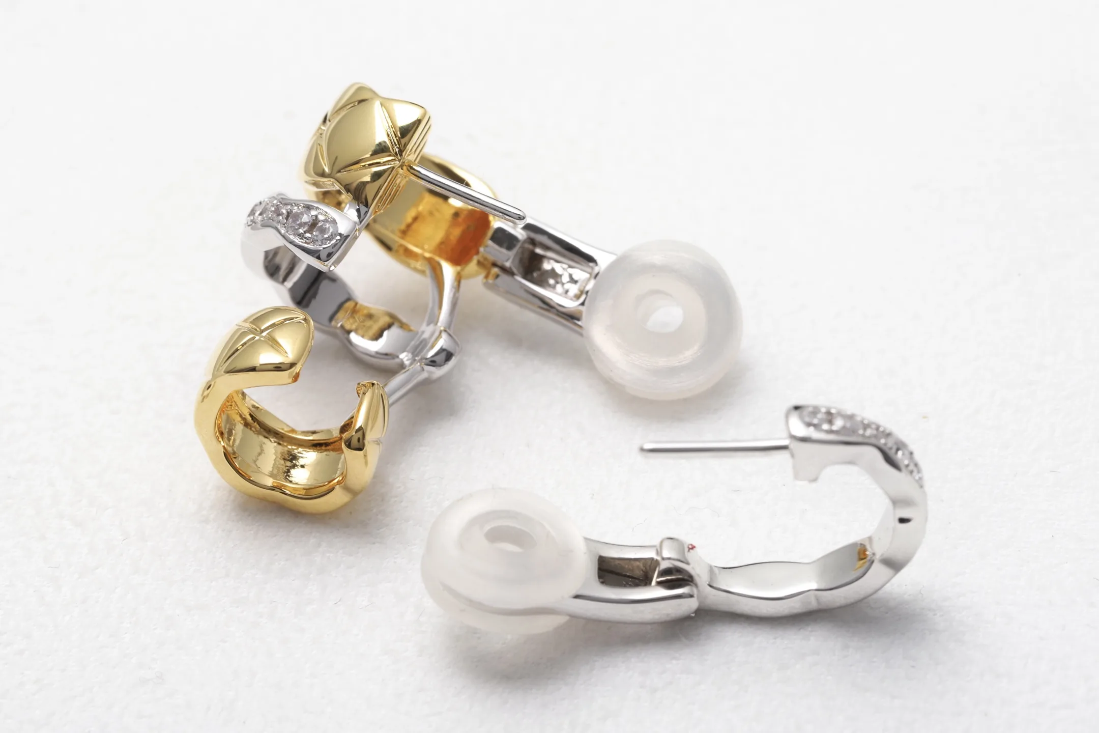 Coco Crush Quilted Asymmetric Earrings D19016801 — view 5