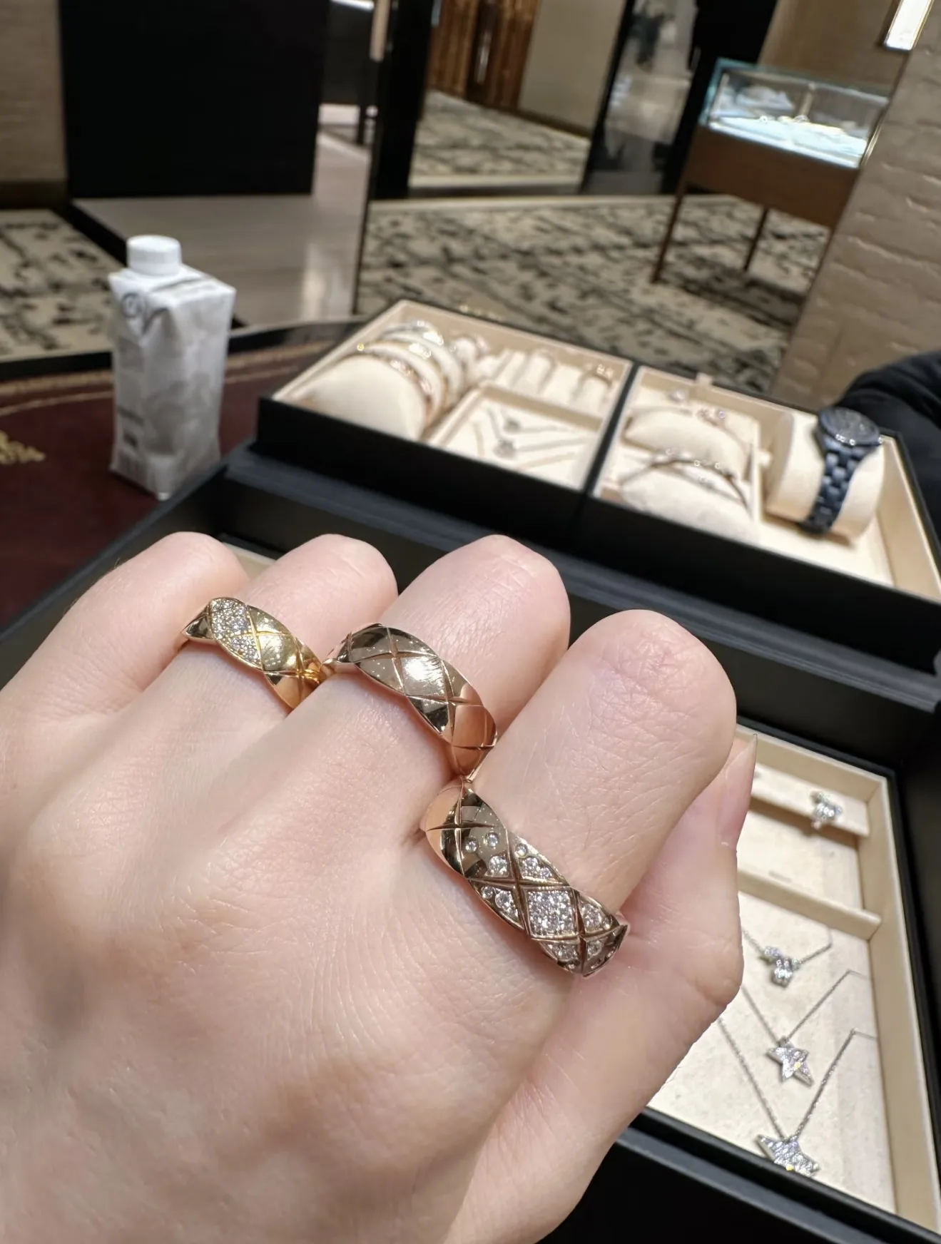 Coco Crush Quilted Wide Ring (Sterling Silver) D26016563 — view 10