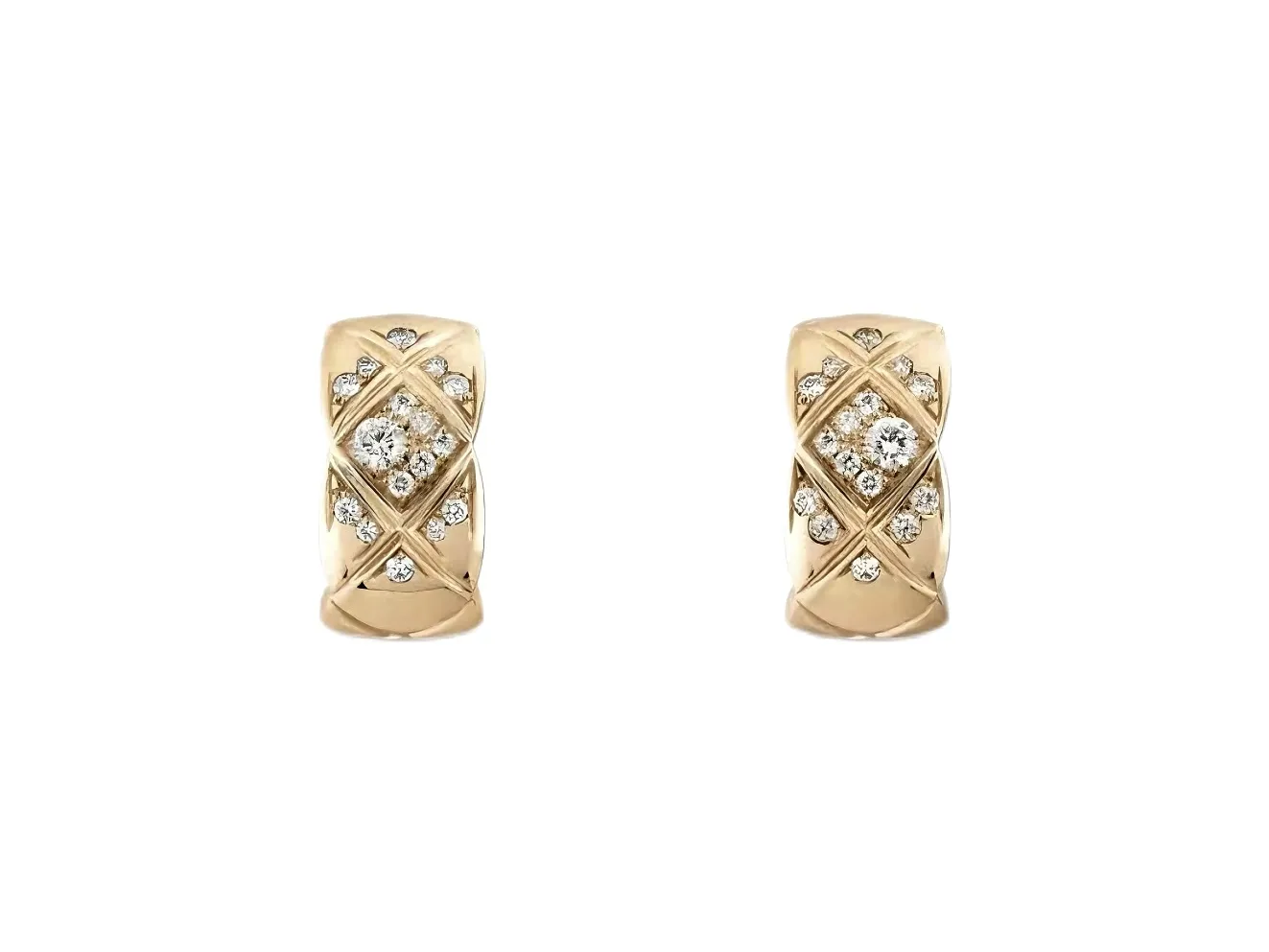Quilted Zirconia C-Shape Hoop Earrings D14516802