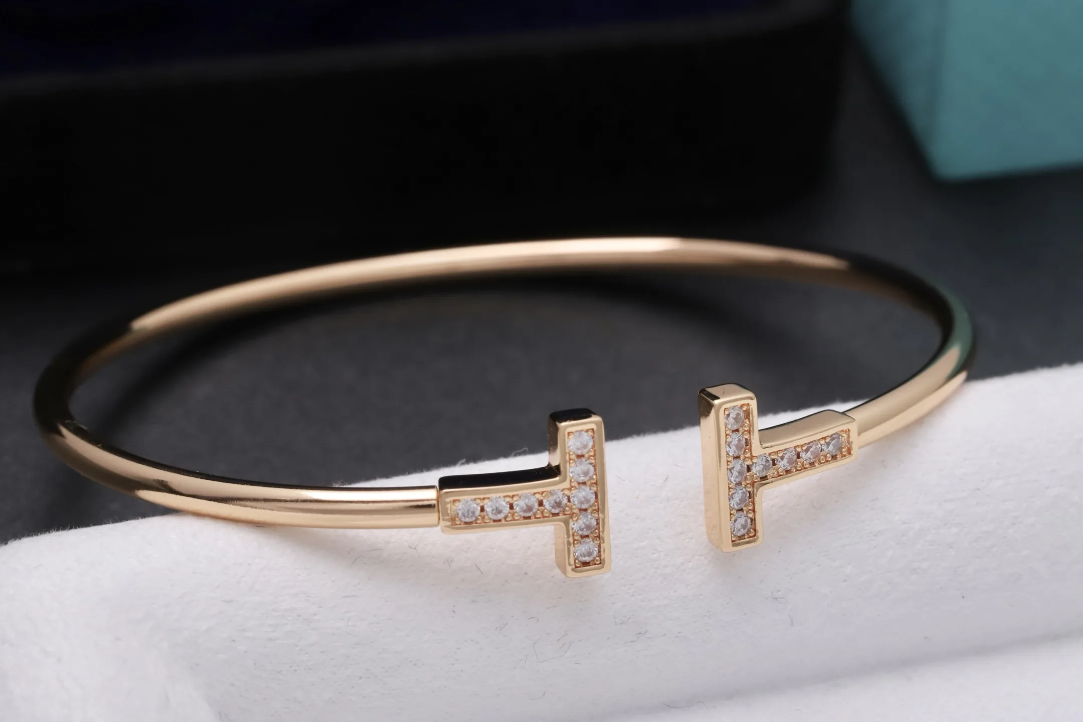 T Wire Diamond Bangle (Rose Gold-Plated Silver) D29016667 — view 4