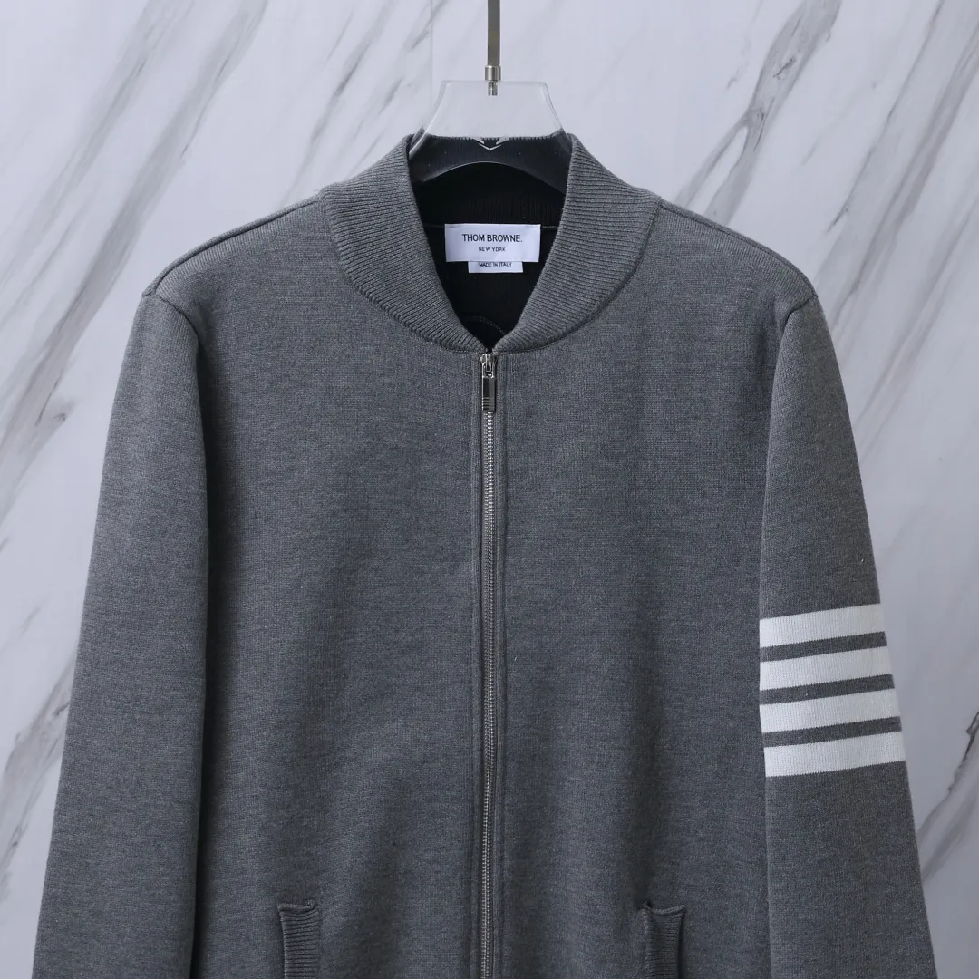 Embroidered Wool-Blend Bomber Cardigan D28512662 — view 5