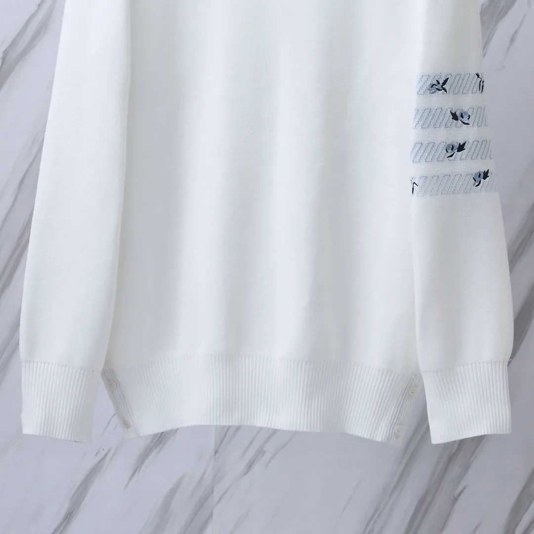 Embroidered Rose 4-Bar Crew-Neck Sweater D24012695 — view 6