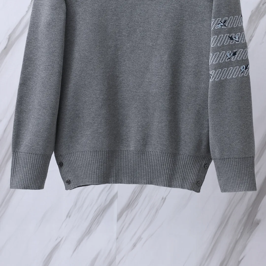 Rose Embroidered 4-Bar Stripe Crew-Neck Sweater D24012694 — view 5