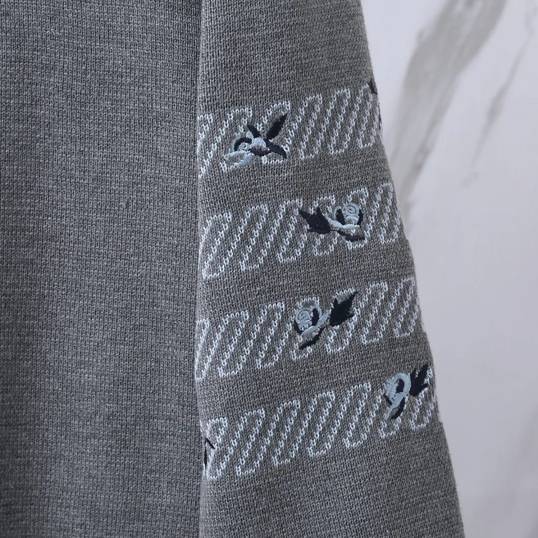 Rose Embroidered 4-Bar Stripe Crew-Neck Sweater D24012694 — view 8