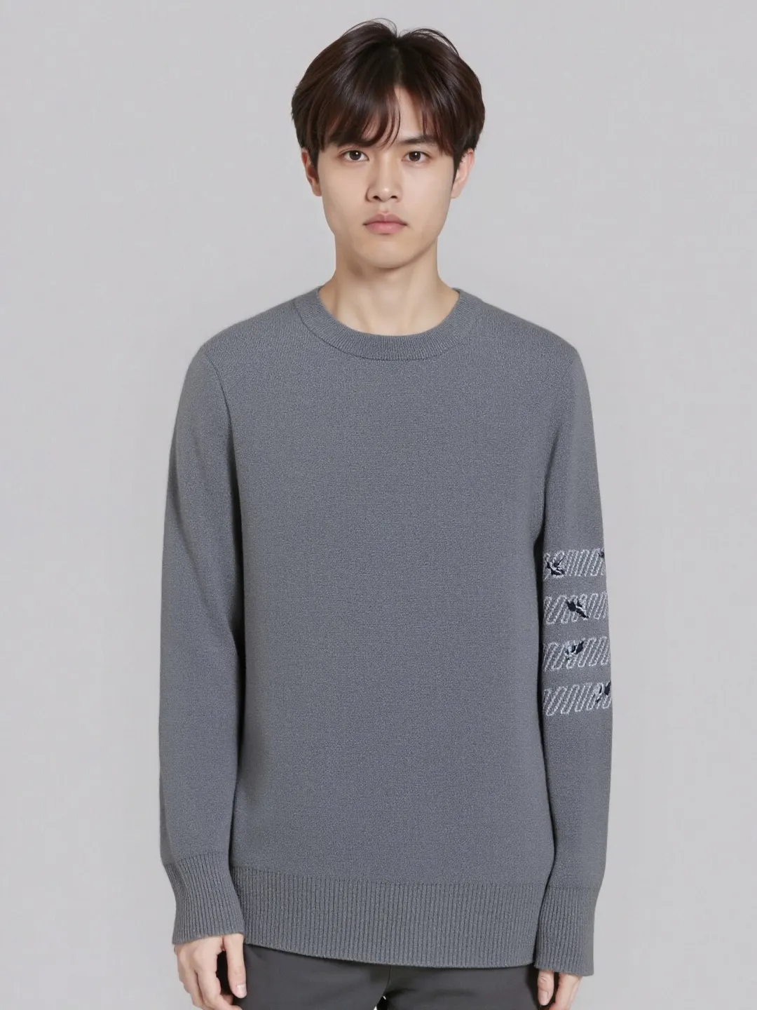 Rose Embroidery 4-Bar Stripe Crew-Neck Sweater D24012691 — view 3
