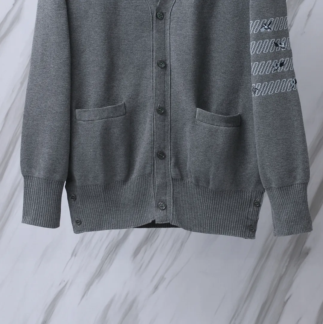 Floral Embroidery 4-Bar Stripe Knit Cardigan D25012686 — view 6