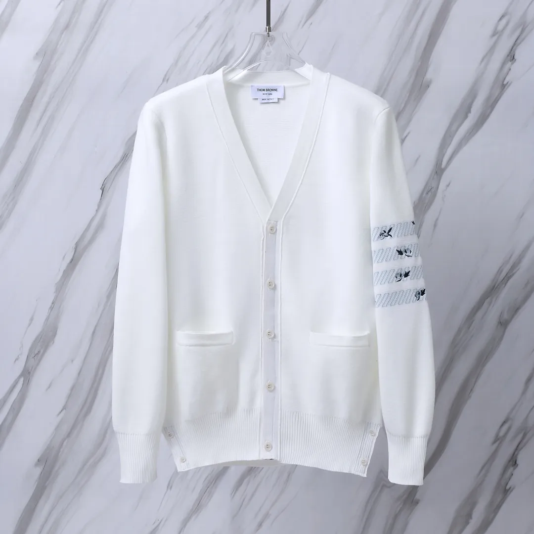 Floral Embroidery 4-Bar Stripe Knit Cardigan D25012687 — view 2