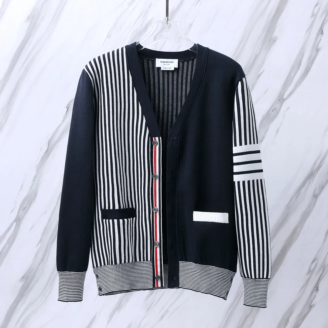 Striped Wool-Blend V-Neck Cardigan D25512672 — view 3
