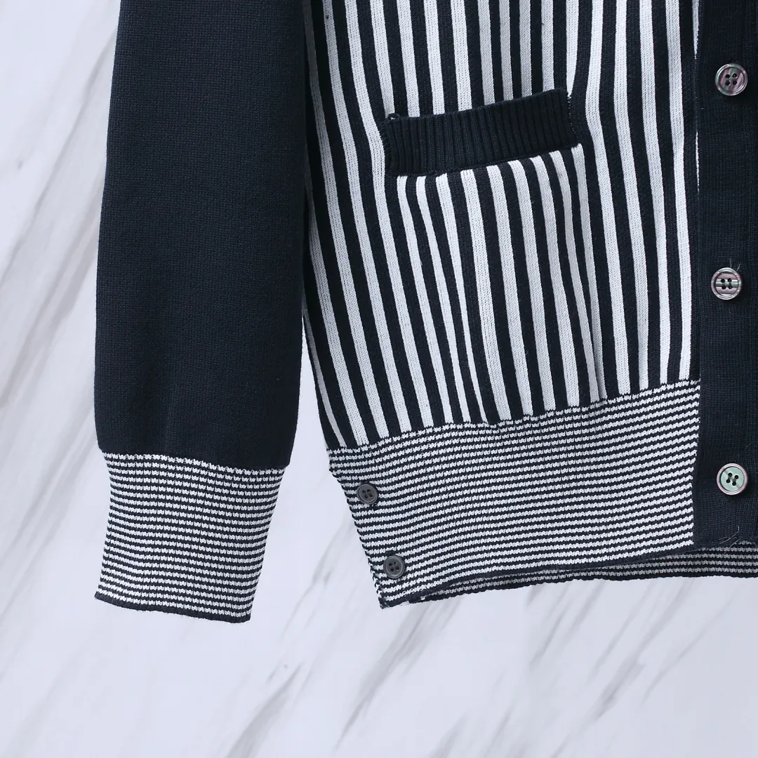 Striped Wool-Blend V-Neck Cardigan D25512672 — view 7