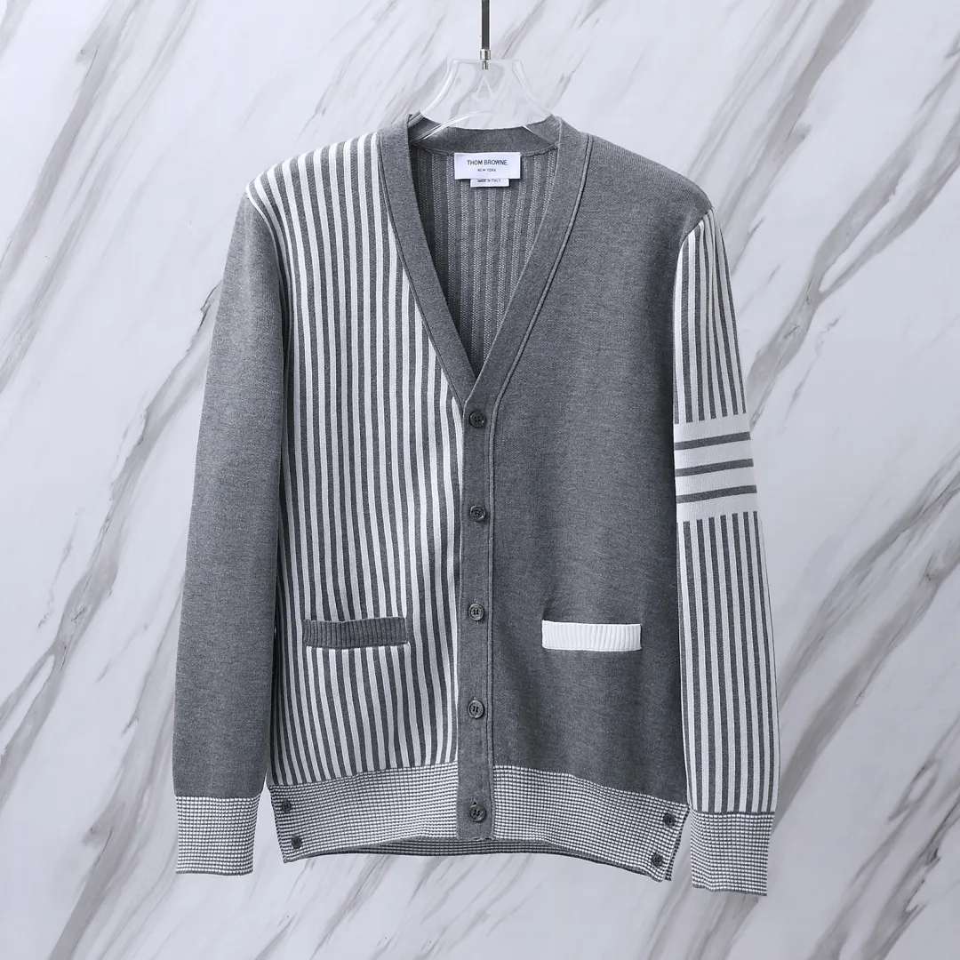 Striped Wool-Blend V-Neck Cardigan D25512673 — view 2