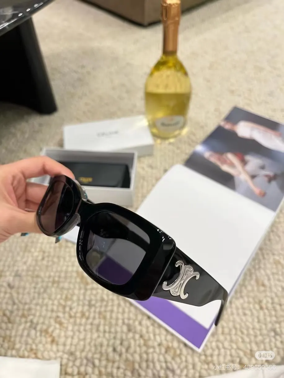 Celine Oversized Square Sunglasses D20018582 — view 7