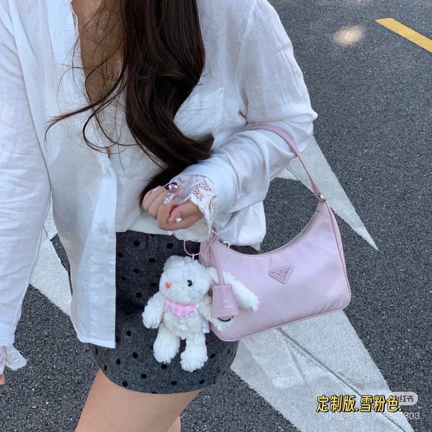 Prada Re-Edition 2005 Nylon Shoulder Bag D23018121 — view 4