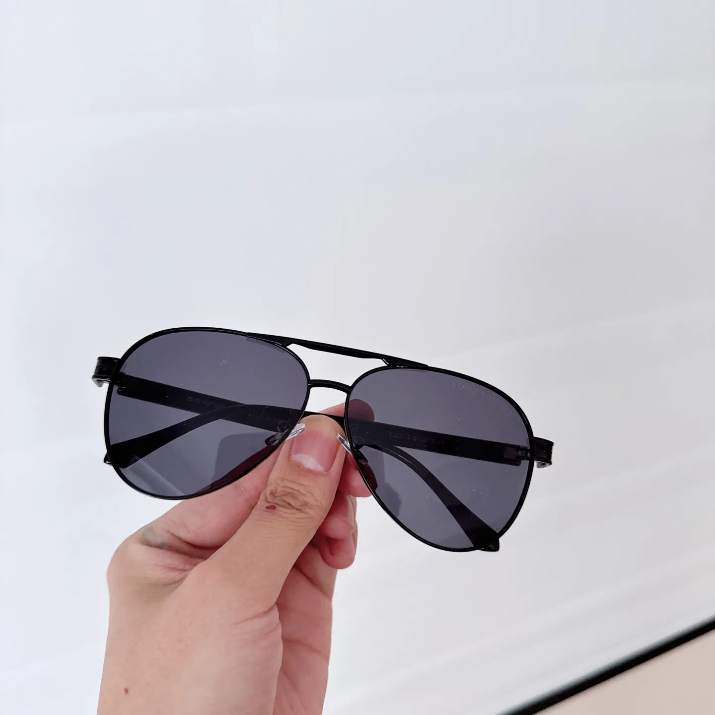 Louis Vuitton Men's Square-Frame Sunglasses D21018575 — view 4