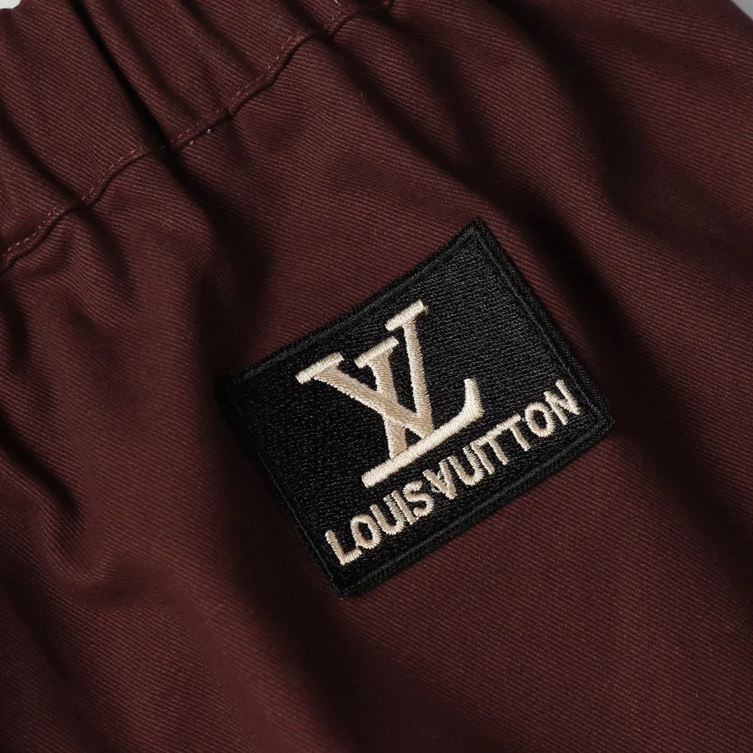 Logo-Embroidered Cotton-Blend Cargo Shorts D19012846 — view 4