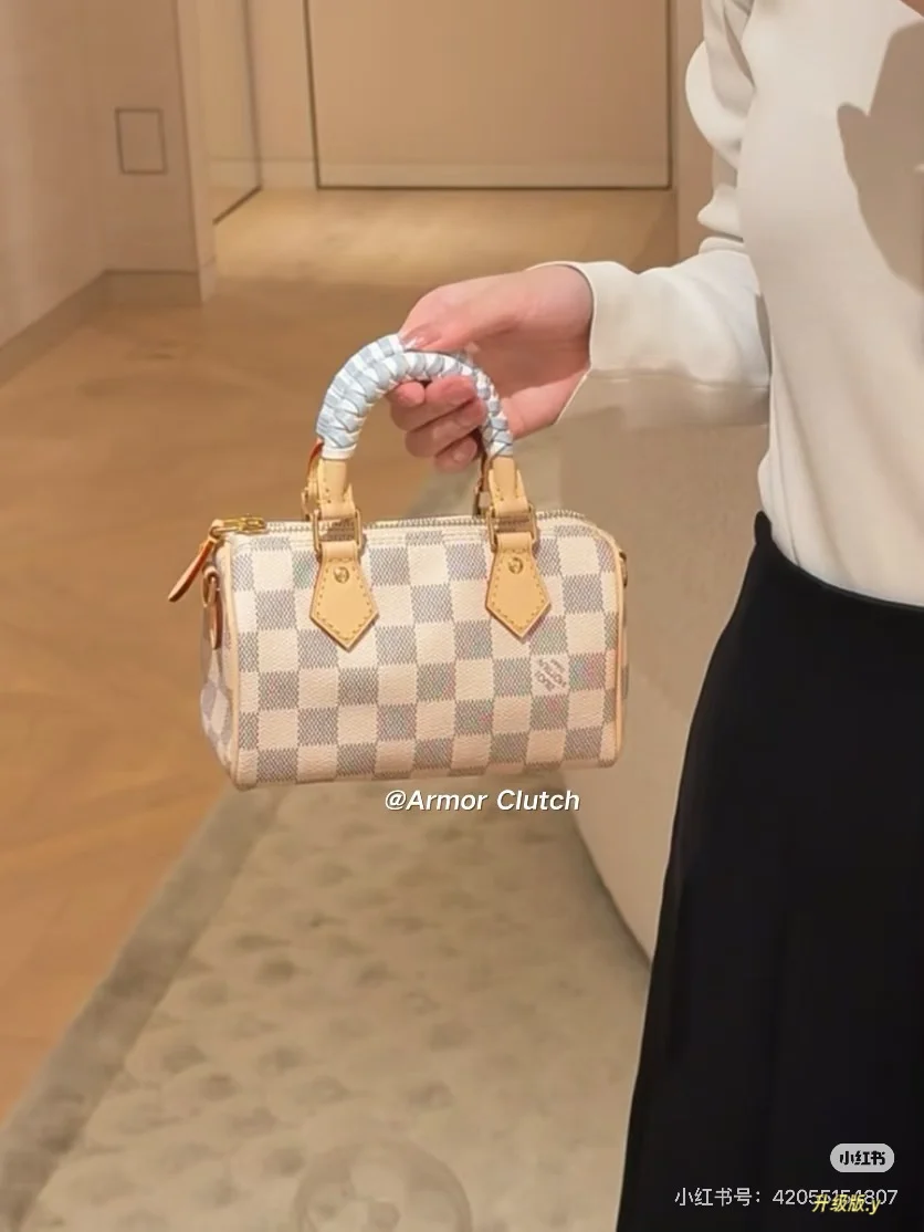 Damier Azur Nano Speedy Top-Handle Bag D33018003
