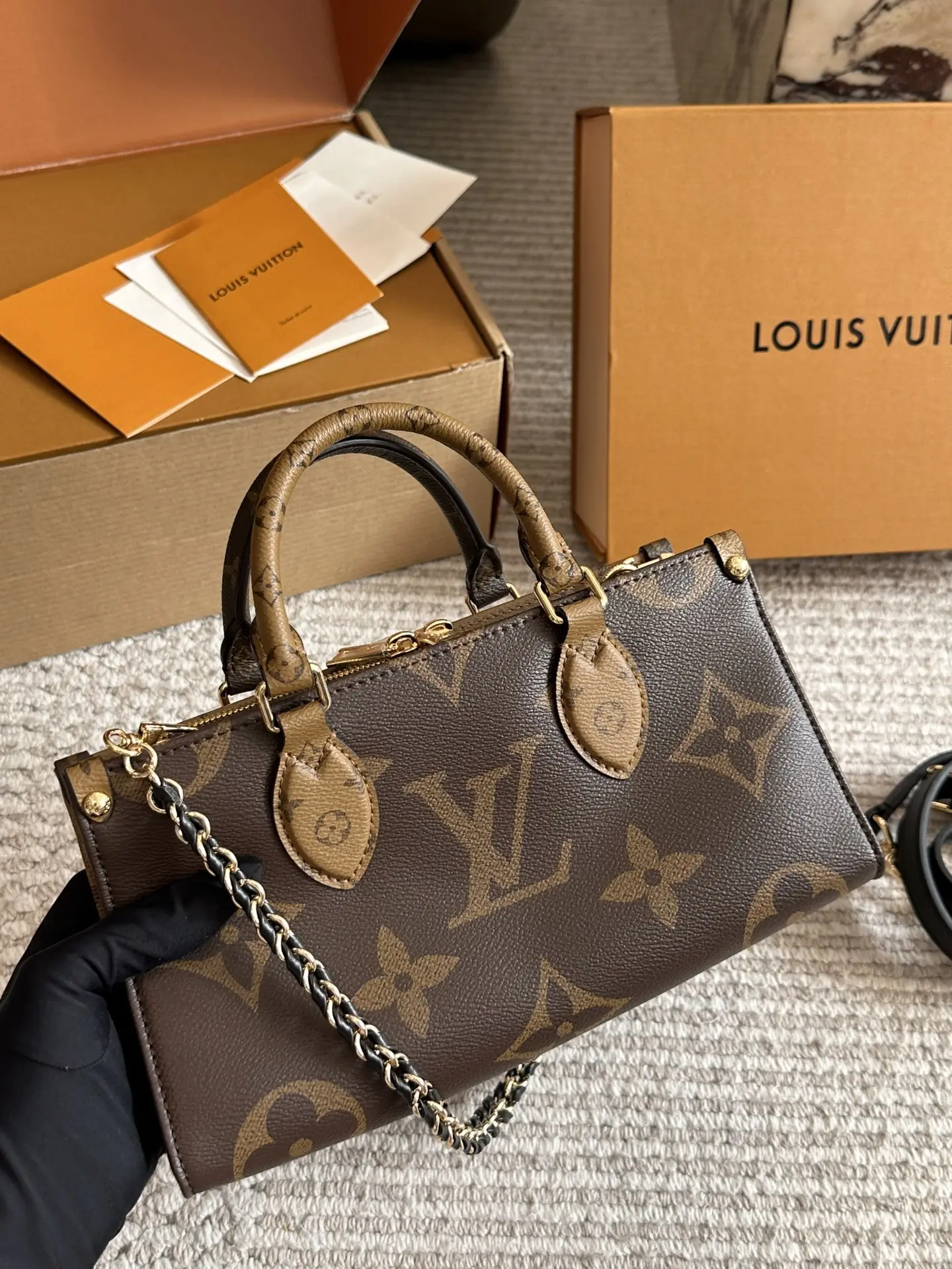 Monogram OnTheGo East West Tote Bag D35518107 — view 6