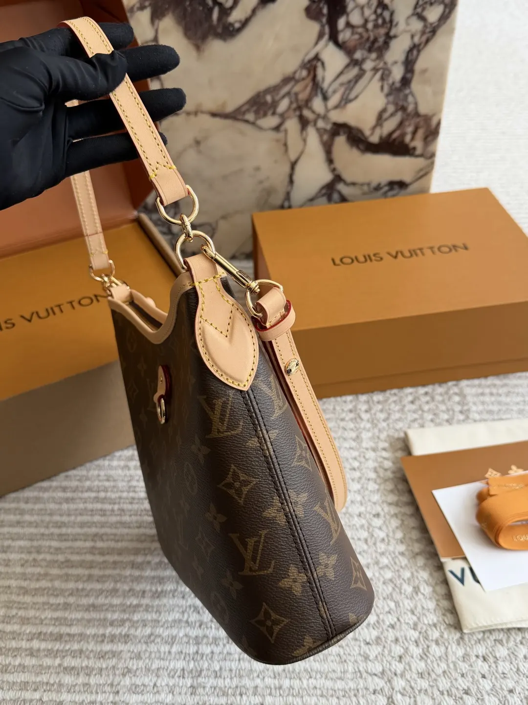 Monogram Canvas Lineup Tote Bag D35518442 — view 3