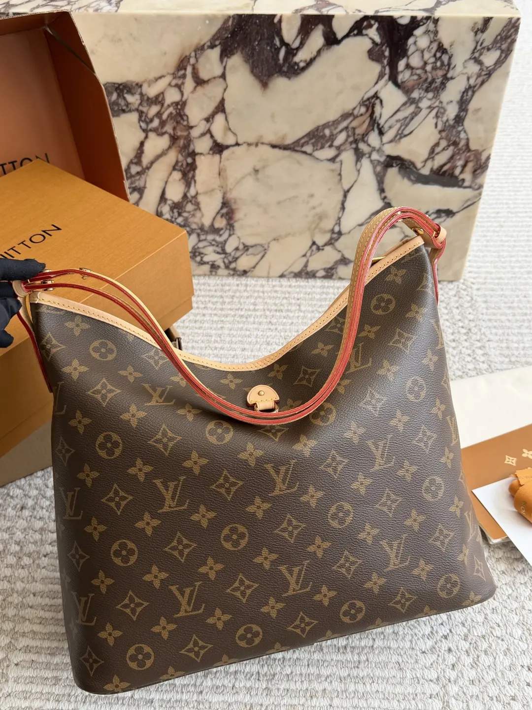 Monogram Hobo Shoulder Bag D36018440 — view 6