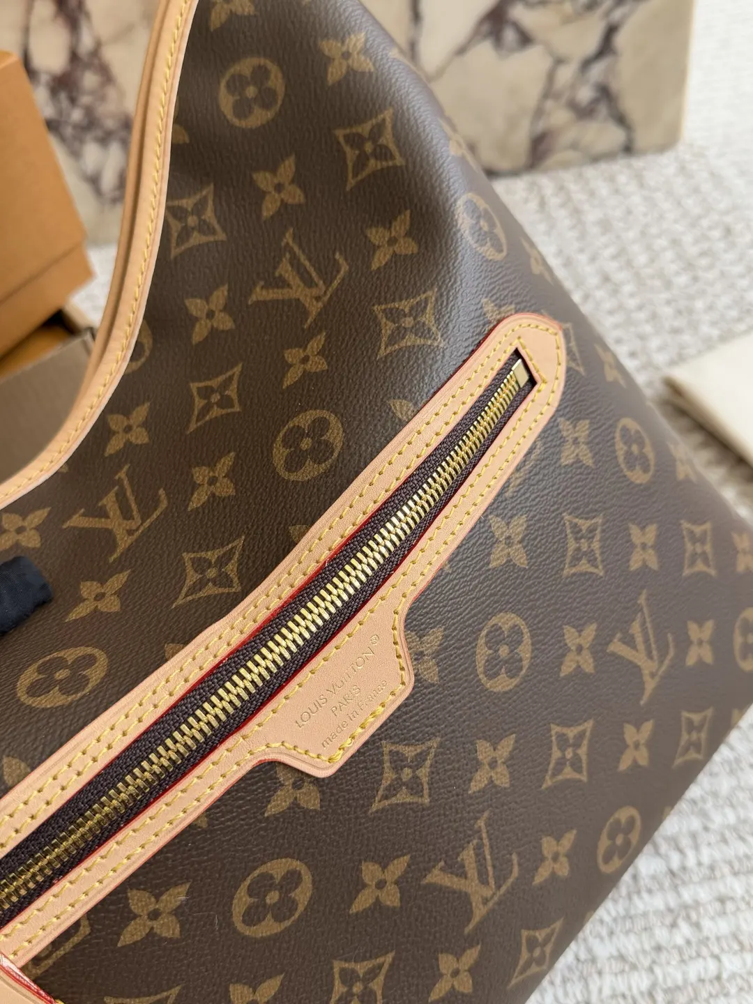 Monogram Hobo Shoulder Bag D36018440 — view 8