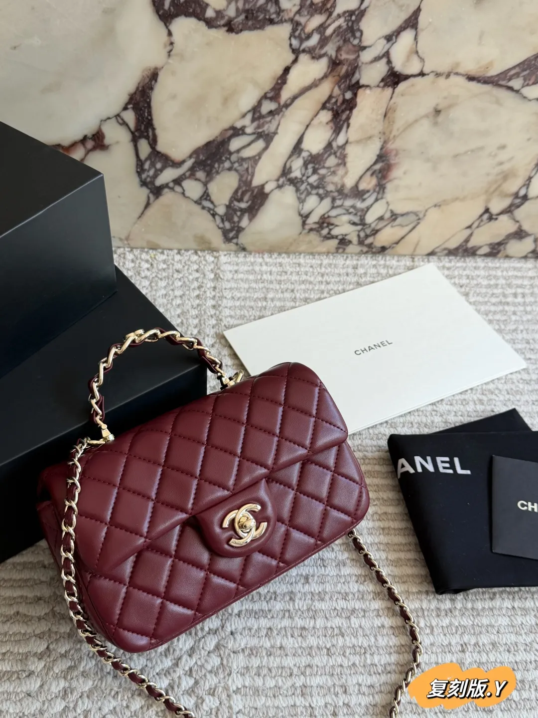 CF Handle Quilted Leather Bag D30018035 — view 12